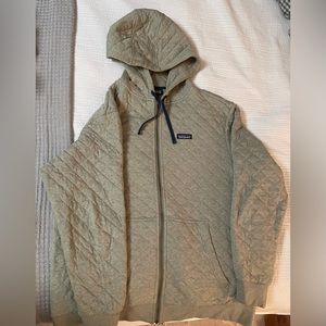 Patagonia Men’s XL full zip quilted hoody in Tan in good used condition